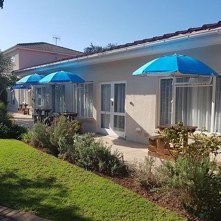 10 Windell Self Catering Accommodation Durbanville Esterno foto