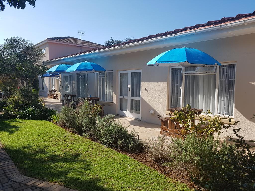 10 Windell Self Catering Accommodation Durbanville Esterno foto